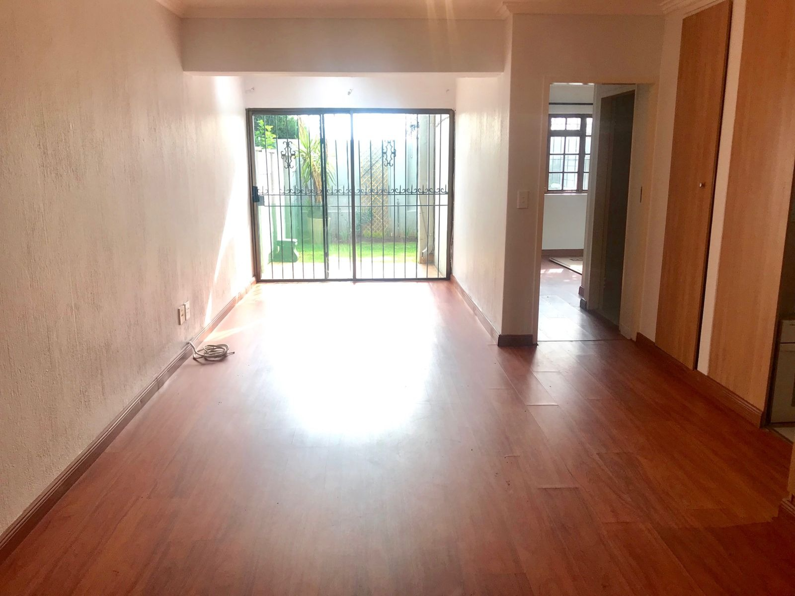 2 BED 2 BATH GROUND FLOOR APARTMENT