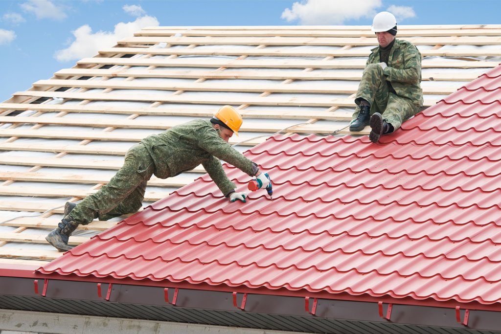 Roofing contractor Leominster