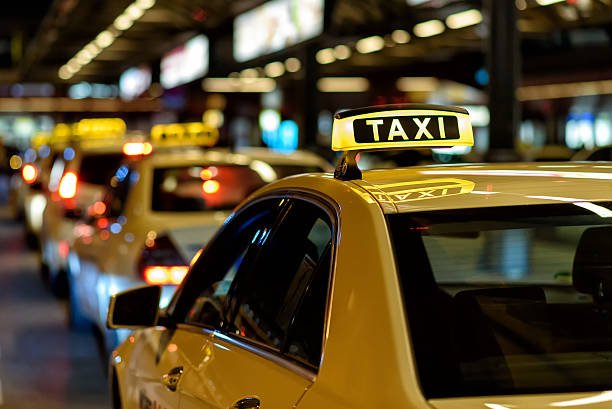 Cheap Taxi to Airport 