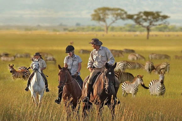 Horseback safari in Tanzania