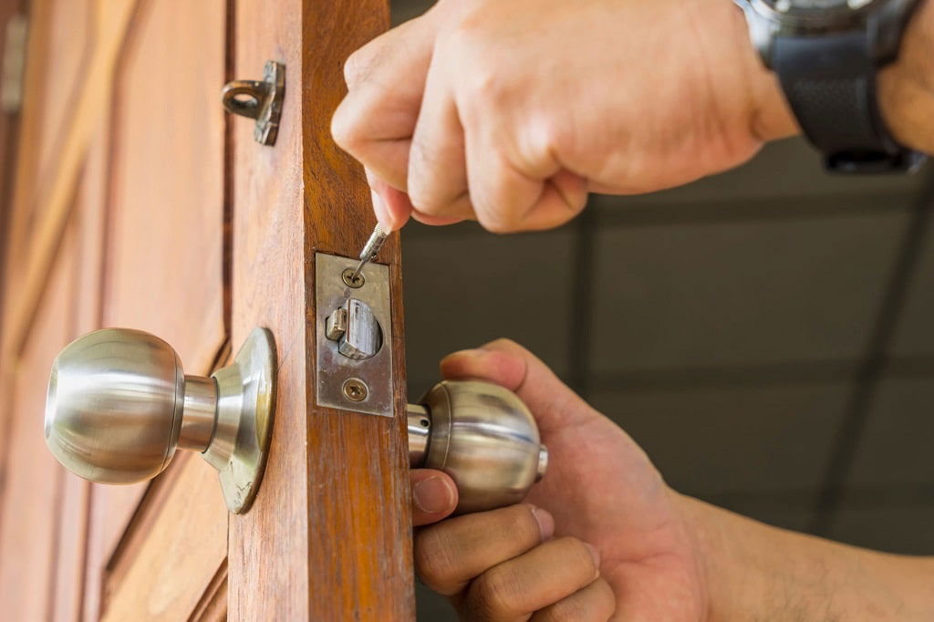 upvc-door-installation-walsall