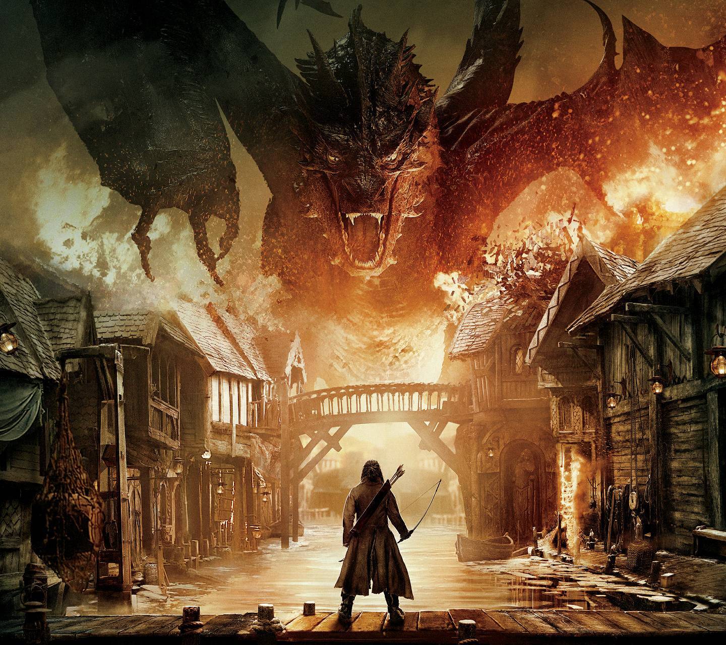 Smaug advancing on Laketown and Bard from the movie The Hobbit: Desolation of Smaug.