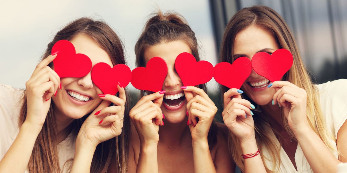 Tips To Make Your Valentine's Verses For Friends Funny