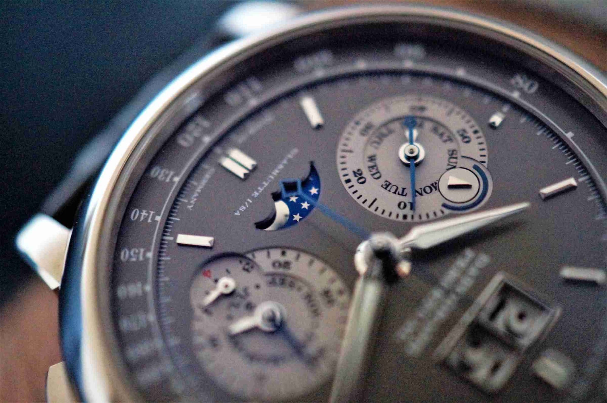 Réplique Montre A. Lange & Söhne Datograph Perpetual Gris Ref. 410.038 Or Blanc 18 Carats 41mm