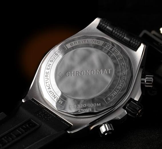 Examen du Réplique Montre Breitling Super Chronomat 44 chronographe de sport à calendrier 2