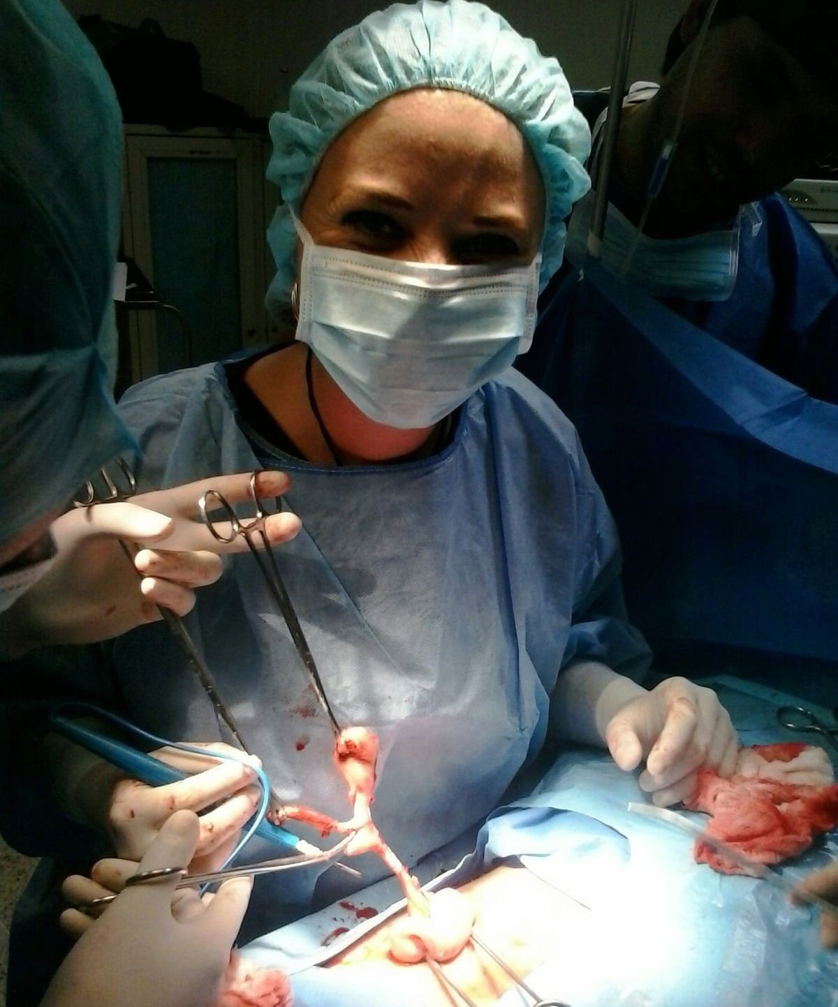 LUCKY SURGEON