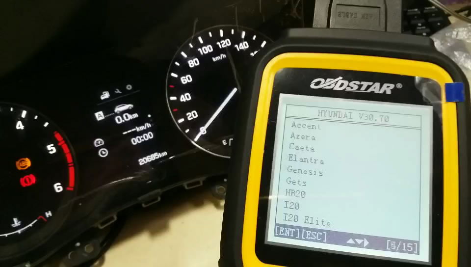 obdstar-x300m-to-adjust-hyundai-mistra-kilometer-07