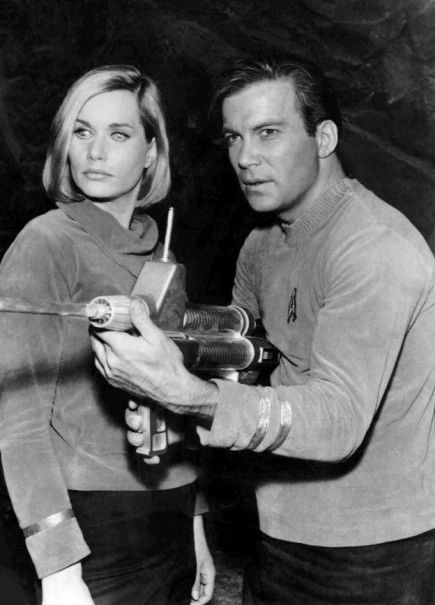 william_shatner_sally_kellerman_star_trek_1966