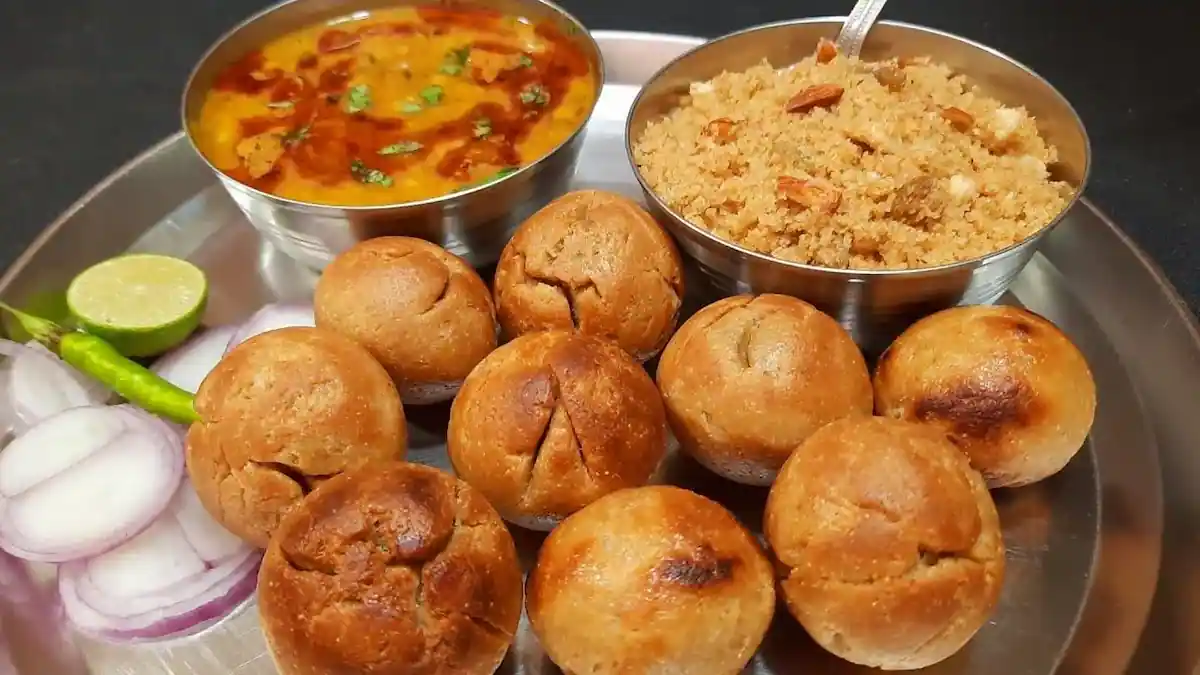 Famous food of Rajasthan Dal Baati Churma
